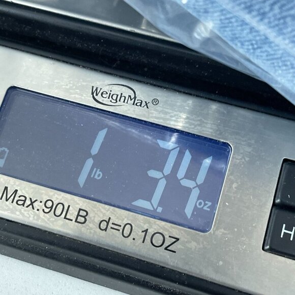 Calvin Klein Womens Straight Leg Blue Jeans Size 4 Denim Casual NWT 5775 - Picture 10 of 10